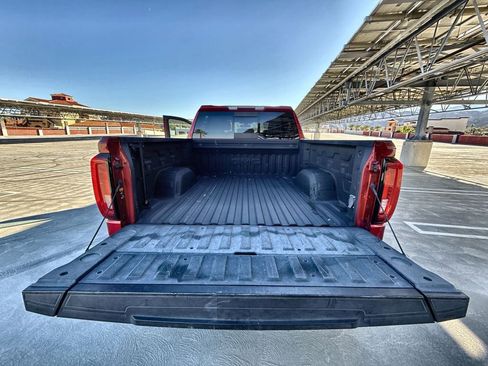 Used 2021 GMC Sierra 1500 SLT w/ SLT Premium Package image 25