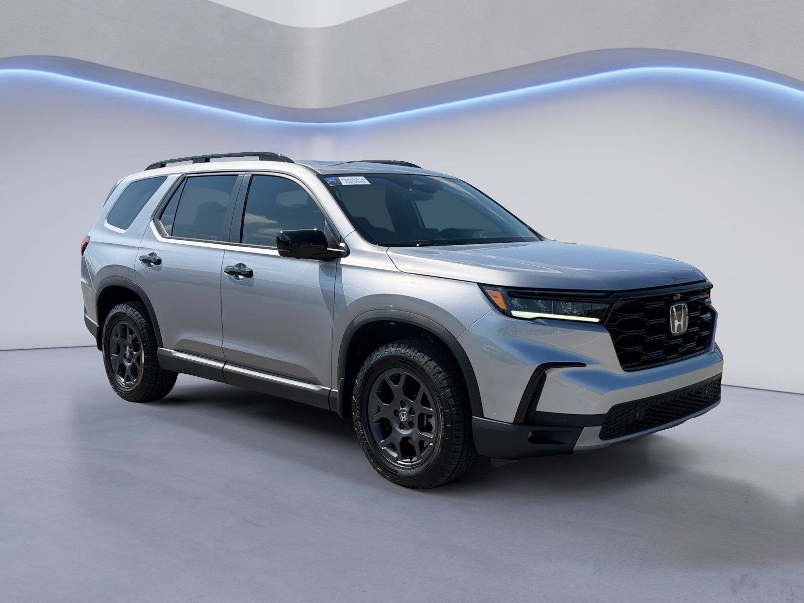 Certified 2025 Honda Pilot TrailSport image 1