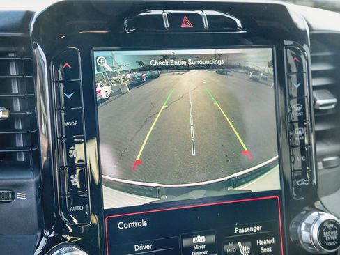 Used 2021 RAM 1500 Big Horn image 24