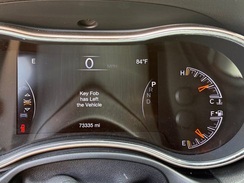Used 2017 Jeep Grand Cherokee Limited w/ Luxury Group II AWD/4WD image 11