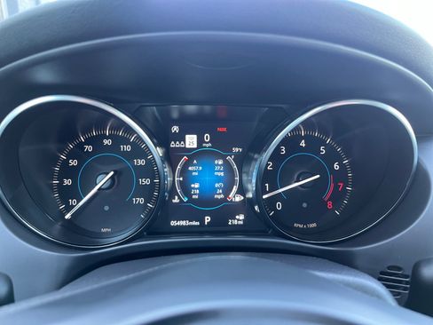 Used 2020 Jaguar F-PACE Premium AWD/4WD image 10