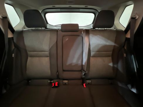 Used 2025 Nissan Rogue SV AWD/4WD image 25