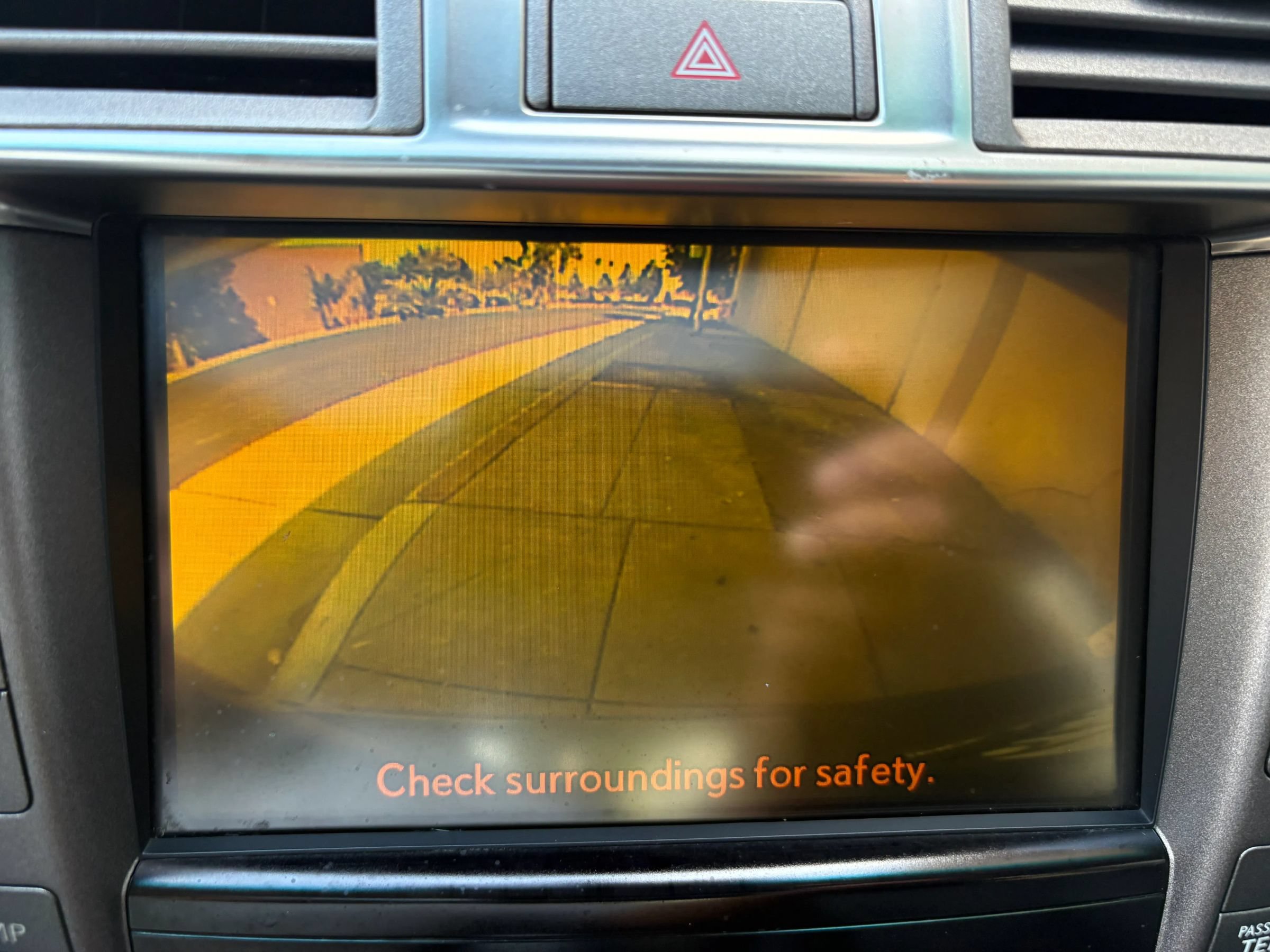 Used 2010 Lexus LS 460 RWD image 24