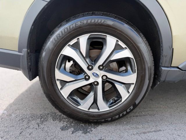 Used 2020 Subaru Outback Limited XT AWD/4WD image 33
