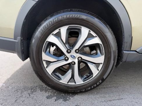 Used 2020 Subaru Outback Limited XT AWD/4WD image 33
