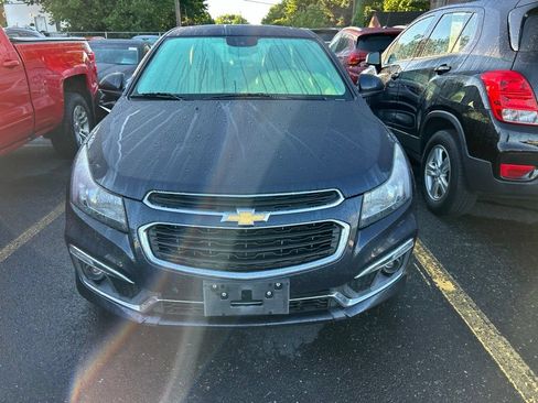 Used 2015 Chevrolet Cruze LTZ w/ Sun, Sound and Sport Package FWD image 3