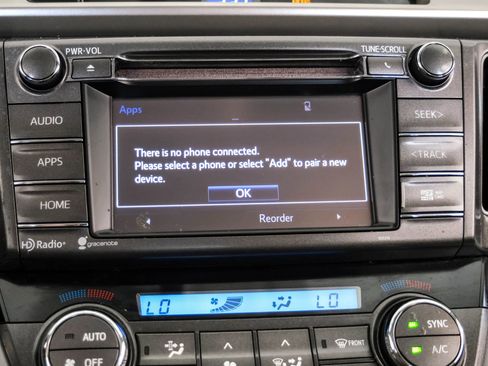 Used 2015 Toyota RAV4 Limited FWD image 29
