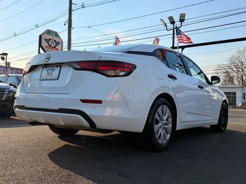 Used 2025 Nissan Sentra S image 9