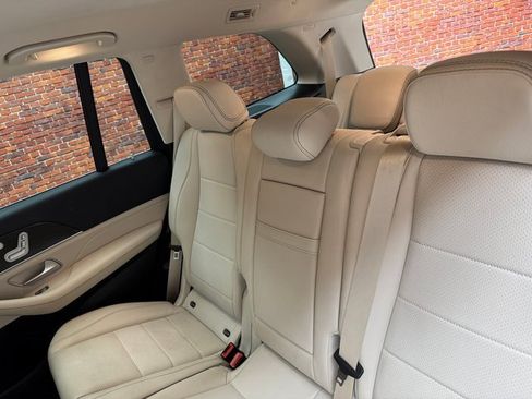 Certified 2022 Mercedes-Benz GLS 450 4MATIC image 26