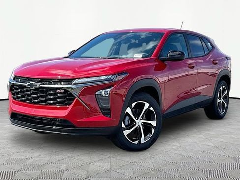 New 2026 Chevrolet Trax RS w/ Driver Confidence Package FWD image 3