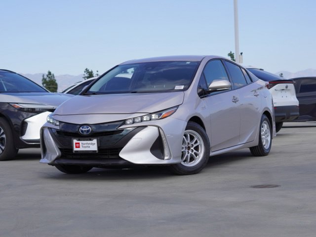 Used 2019 Toyota Prius Prime Premium w/ Carpet Mat Package FWD image 1