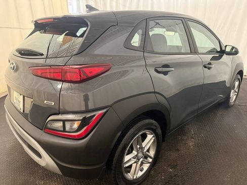 Used 2023 Hyundai Kona SE image 12