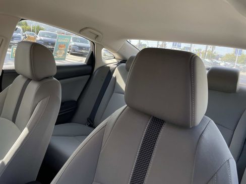 Used 2019 Honda Civic LX image 14