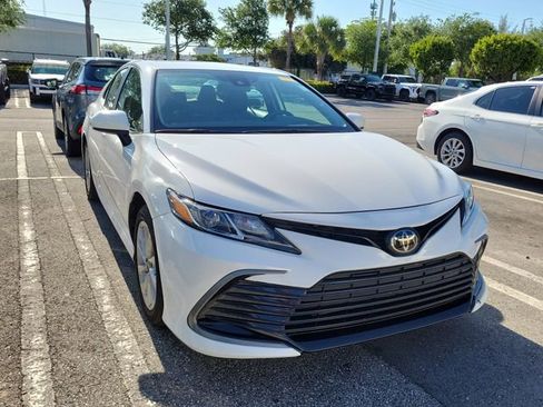 Used 2024 Toyota Camry LE FWD image 2