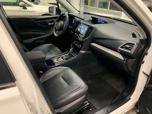 Certified 2022 Subaru Forester Limited w/ Popular Package #3 image 23