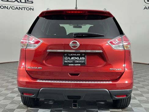 Used 2016 Nissan Rogue SV AWD/4WD image 6