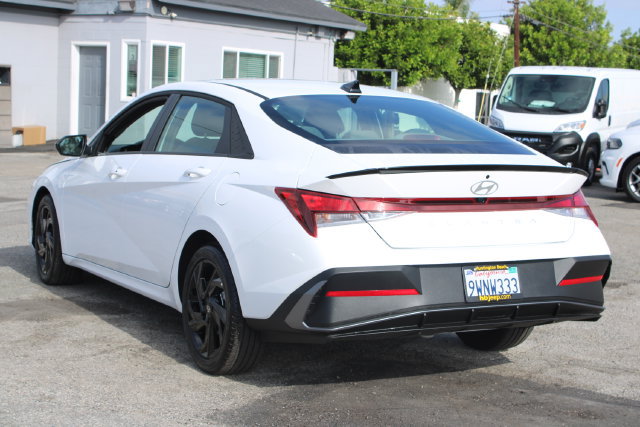 Used 2026 Hyundai Elantra Sport w/ Cargo Package FWD image 3