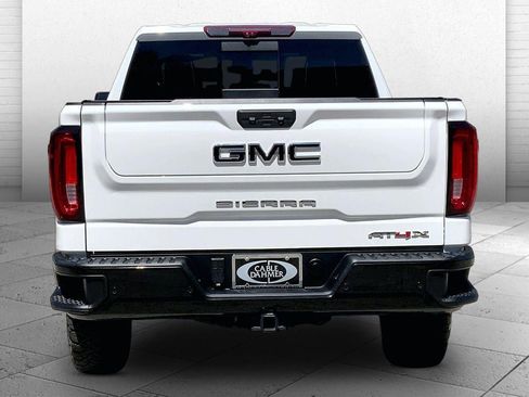 Used 2024 GMC Sierra 1500 AT4X image 3
