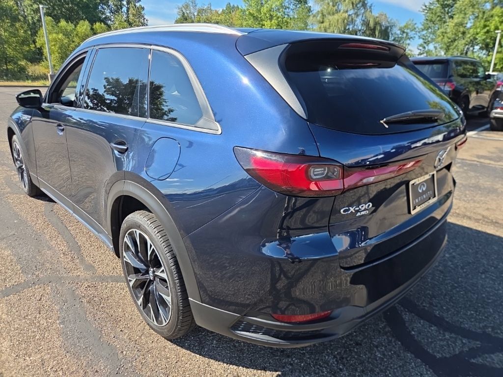 Used 2025 MAZDA CX-90 Plug-In Hybrid w/ Preferred AWD/4WD image 5