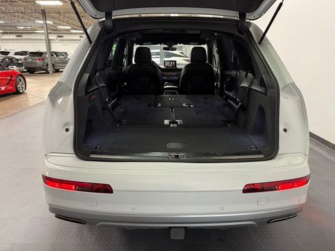Used 2018 Audi Q7 3.0T Prestige AWD/4WD image 24