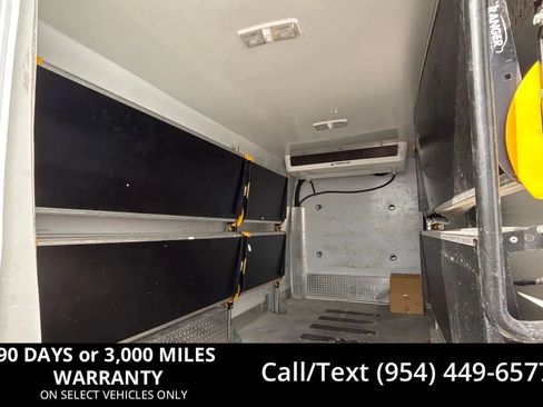 Used 2022 RAM ProMaster 3500 FWD image 1