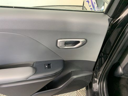 Used 2025 Kia K4 FWD image 31