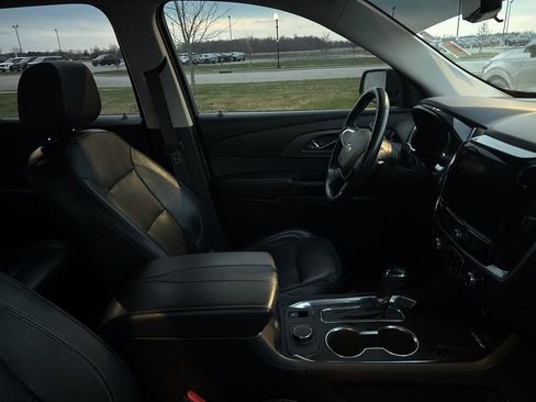 Used 2020 Chevrolet Traverse Premier w/ Redline Edition image 26