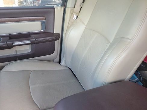 Used 2018 RAM 1500 Laramie w/ Convenience Group image 7