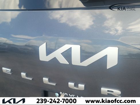 Certified 2022 Kia Telluride EX w/ EX Premium Package FWD image 10