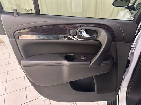 Used 2016 Buick Enclave Premium w/ Experience Buick Package image 36