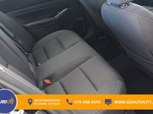 Used 2023 Nissan Altima 2.5 SV image 13