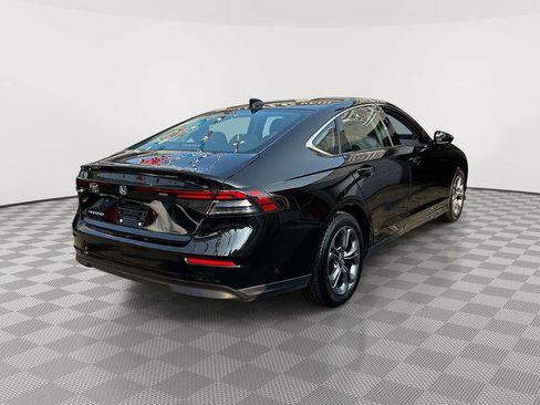 Used 2023 Honda Accord EX image 2