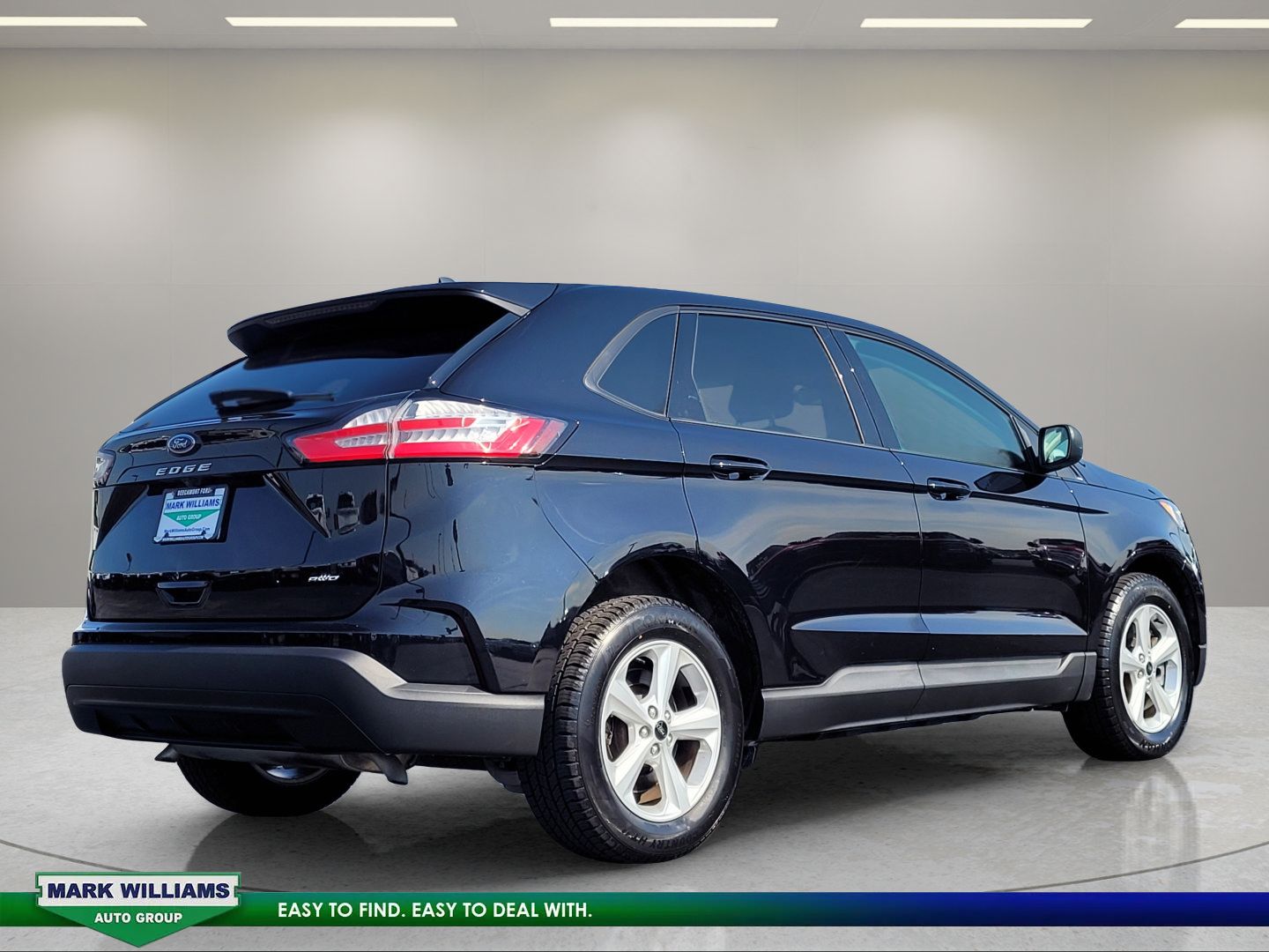 Used 2023 Ford Edge SE AWD/4WD image 4