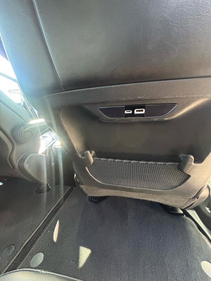 Used 2025 Chrysler Pacifica Select FWD image 27