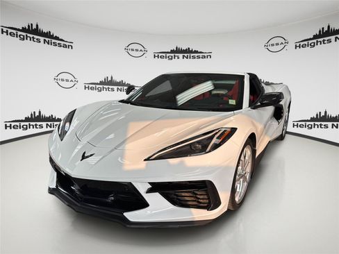 Used 2023 Chevrolet Corvette Stingray Preferred Conv w/ 2LT RWD image 11