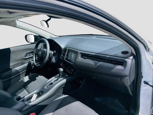 Certified 2022 Honda HR-V EX image 31
