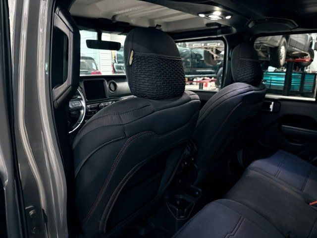 Used 2022 Jeep Gladiator Sport AWD/4WD image 32
