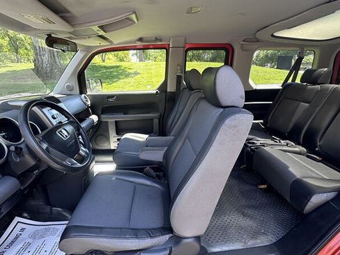 Used 2004 Honda Element EX image 8