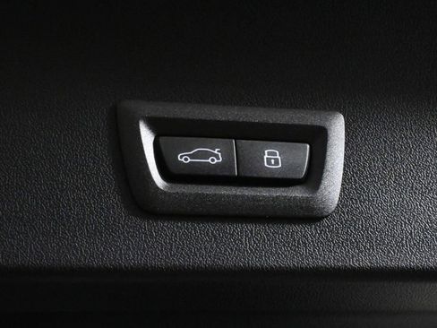 Used 2026 BMW X3 xDrive30 w/ Convenience Package image 38