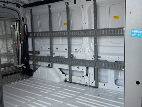 Used 2023 Ford E-Transit Medium Roof RWD image 4