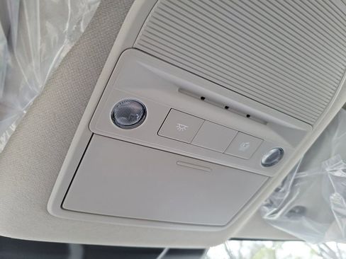 New 2026 Nissan Sentra SV FWD image 31