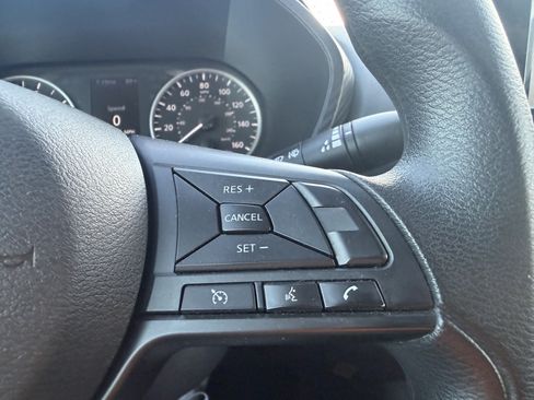 Used 2024 Nissan Sentra S FWD image 22