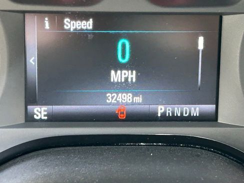 Used 2017 Chevrolet Camaro LT RWD image 21