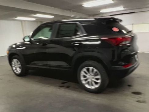 New 2026 Chevrolet TrailBlazer LS w/ LS Convenience Package FWD image 6