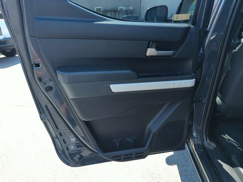 Used 2024 Toyota Tacoma TRD Off-Road AWD/4WD image 26