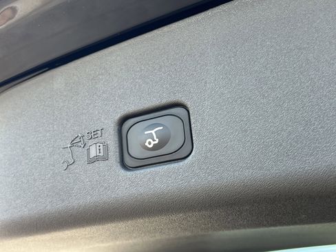 New 2026 Lincoln Nautilus Premier w/ Jet Appearance Package image 33