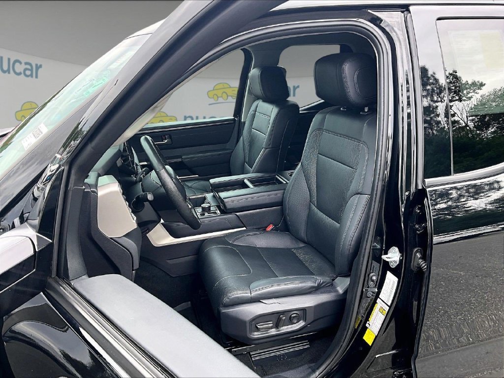 Used 2024 Toyota Tundra Limited AWD/4WD image 10