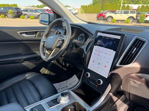 Certified 2023 Ford Edge SEL w/ Convenience Package AWD/4WD image 14