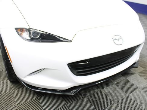 Used 2016 MAZDA MX-5 Miata Club w/ Brembo/BBS Package RWD image 40