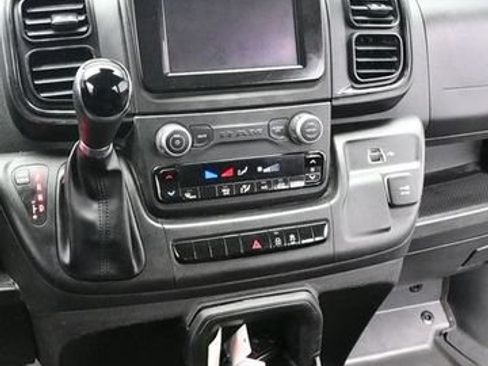 Used 2023 RAM ProMaster 2500 FWD image 16